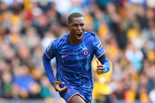 巴黎小将首 巴黎小将首