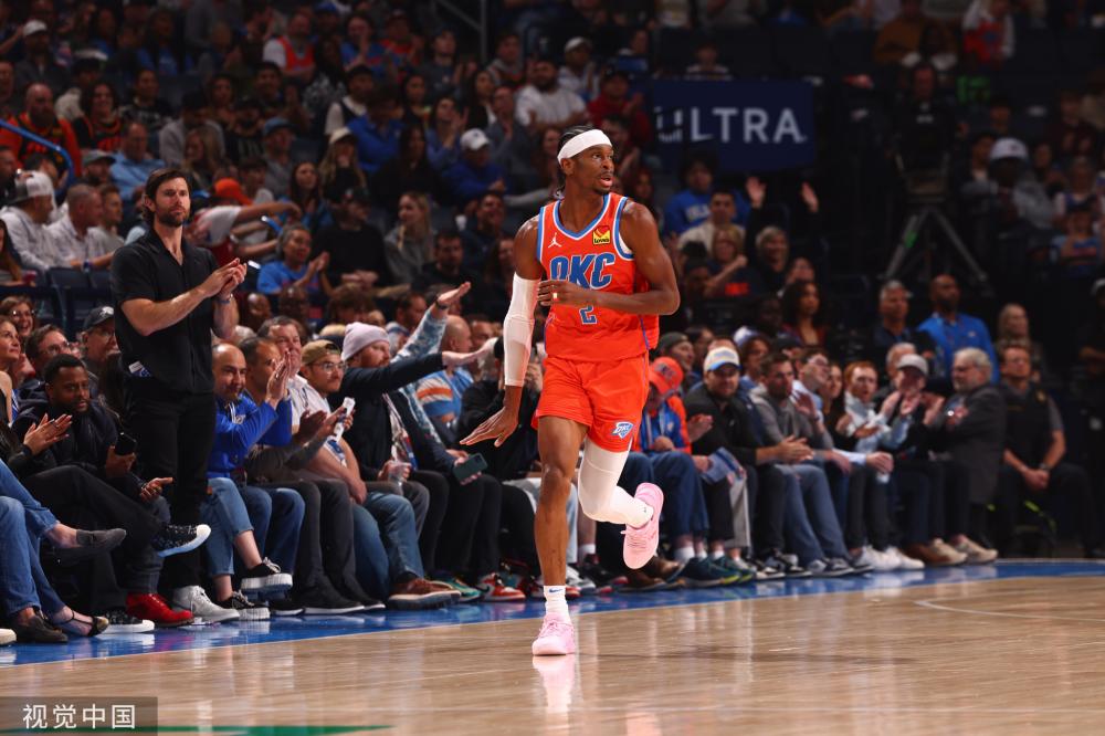 他用一记精 他用一记精