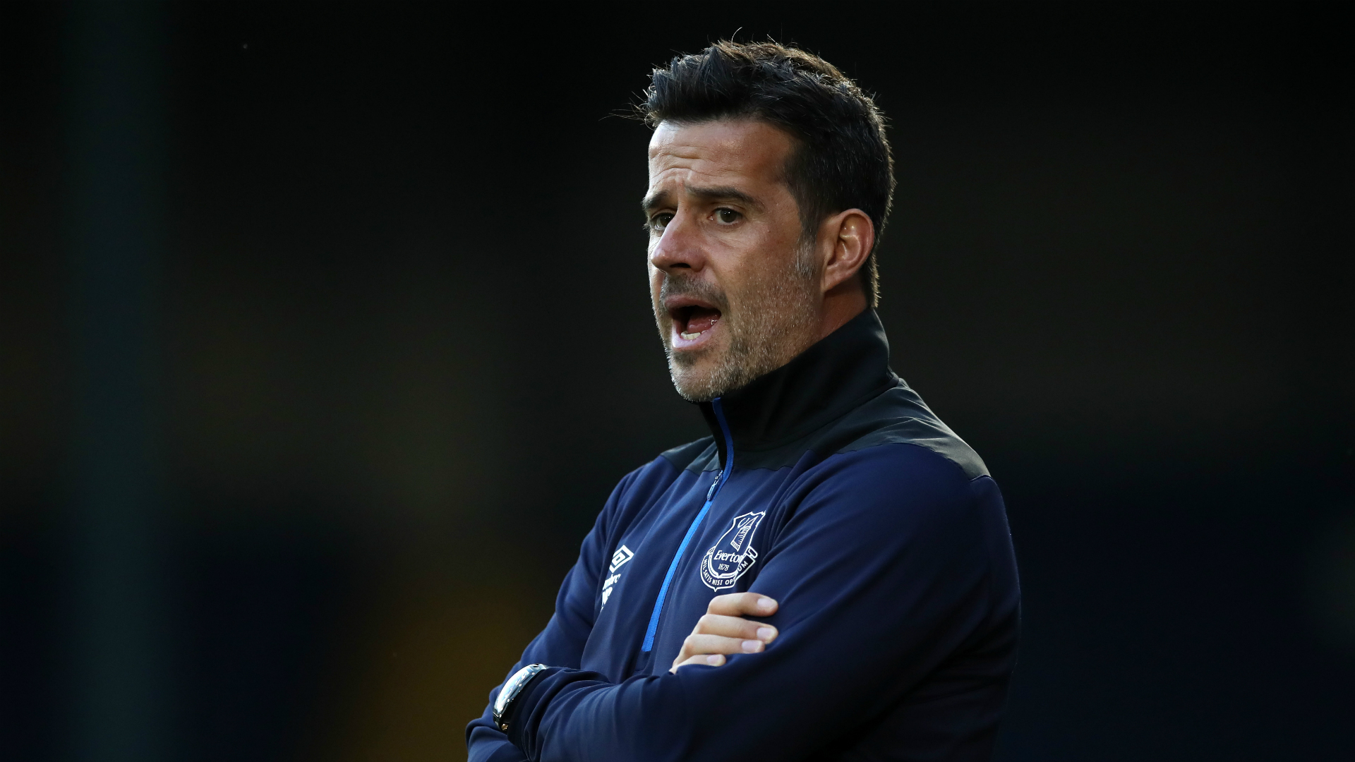 球迷们的支 球迷们的支